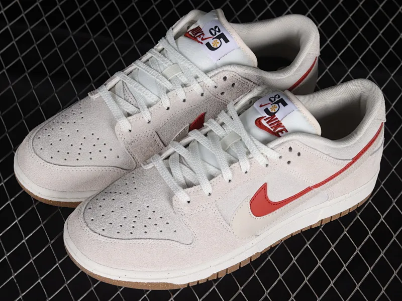 All Categories Nk SB Dunk Series Nk SB Dunk Low Low-top sneakers Foreign trade version Nk SB Dunk Low "85" Gray and red double hook SB low-top sports and leisure sneakers DO9457-100